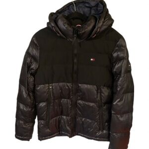 Tommy Hilfiger Black Puffer Jacket with Hood